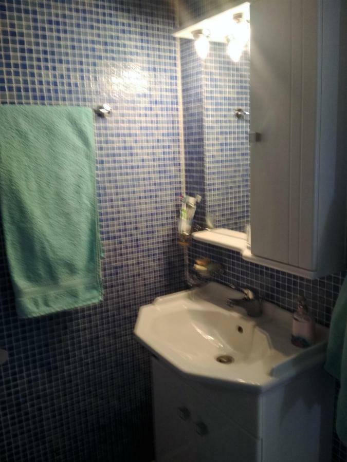Appartamento Luxury Sea View Ofrínion Esterno foto
