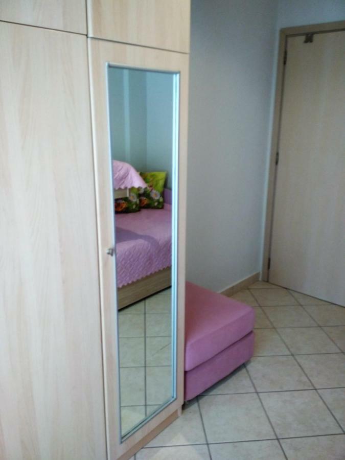 Appartamento Luxury Sea View Ofrínion Esterno foto