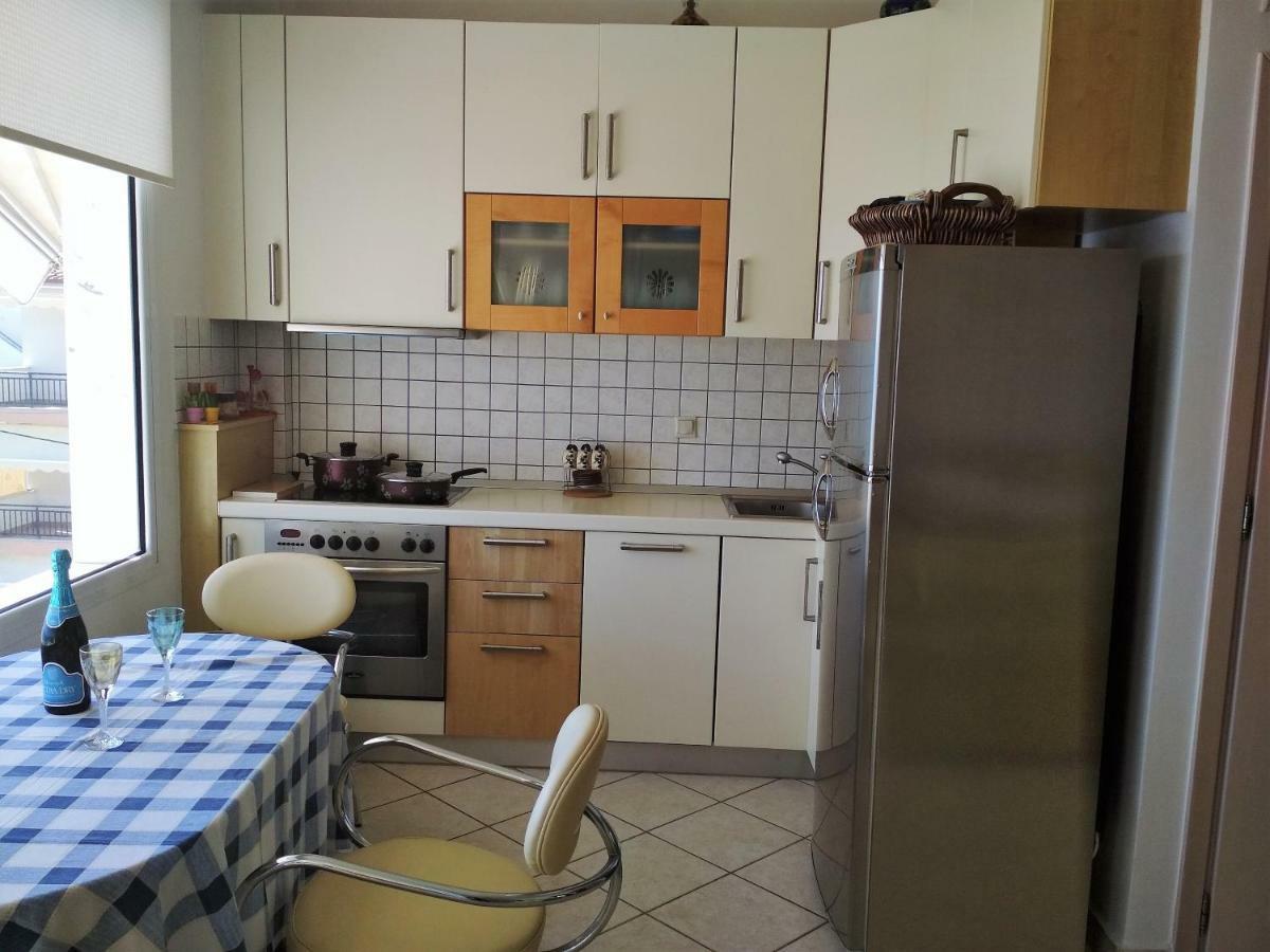 Appartamento Luxury Sea View Ofrínion Esterno foto