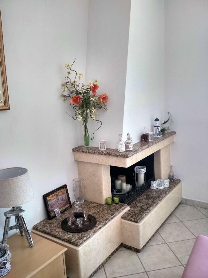Appartamento Luxury Sea View Ofrínion Esterno foto